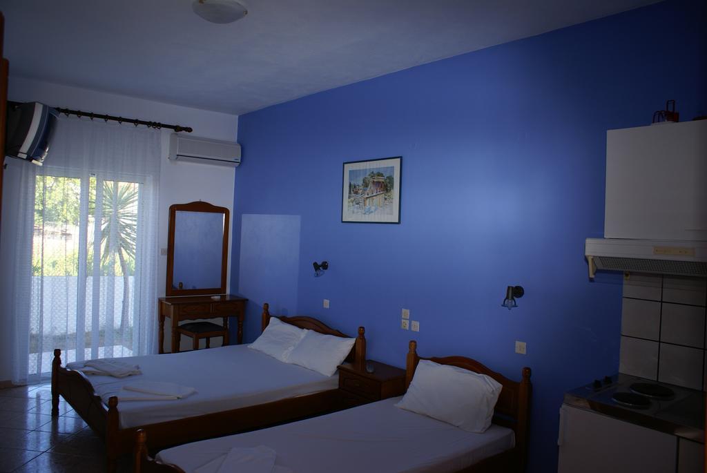Andrianna Apartments Ammoudia Pokoj fotografie