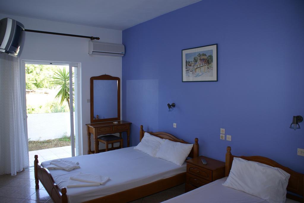 Andrianna Apartments Ammoudia Pokoj fotografie