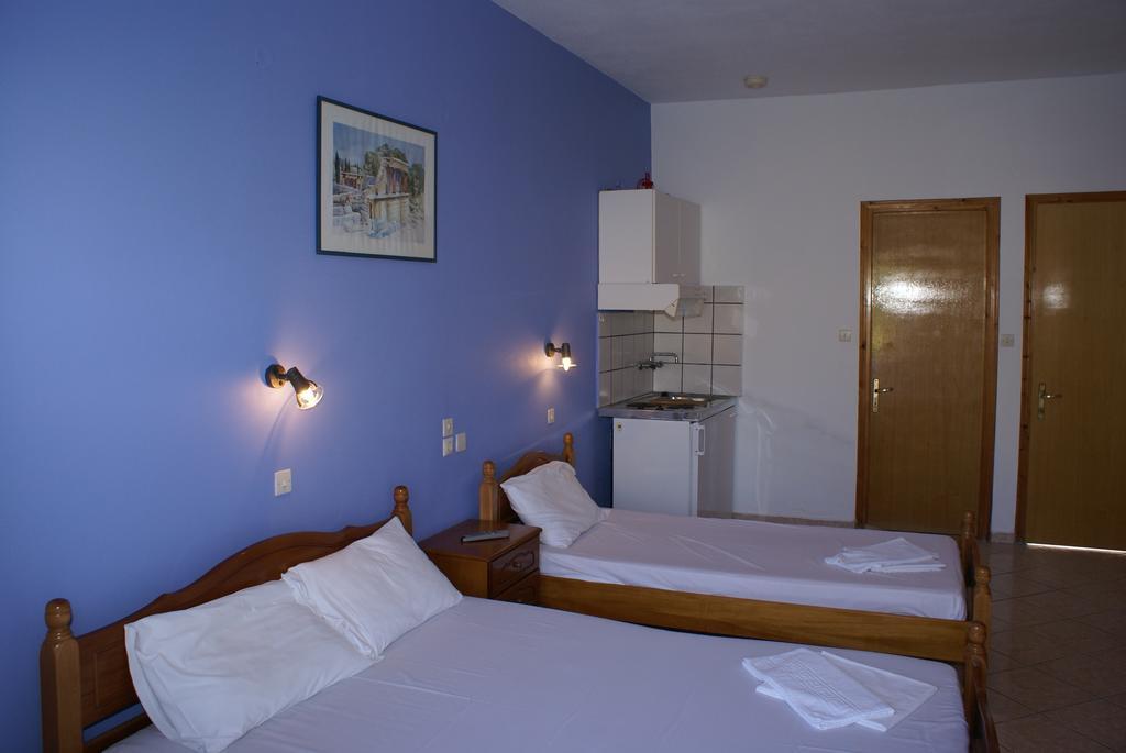Andrianna Apartments Ammoudia Pokoj fotografie