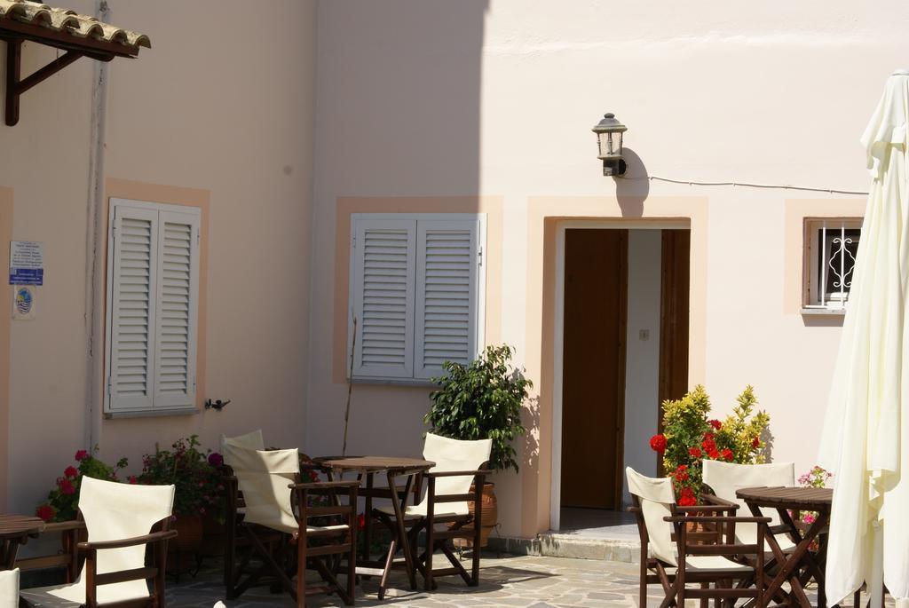 Andrianna Apartments Ammoudia Pokoj fotografie